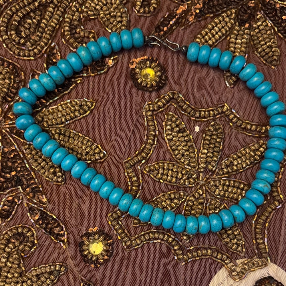 Turquoise Beaded Necklace